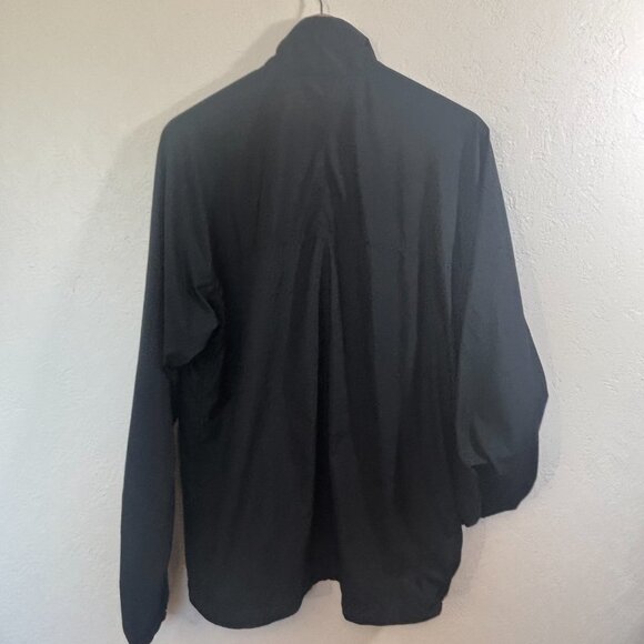 Patagonia windbreaker jacket 1/4 zip mens LG Black adjustable at hem Pocket - Picture 4 of 5
